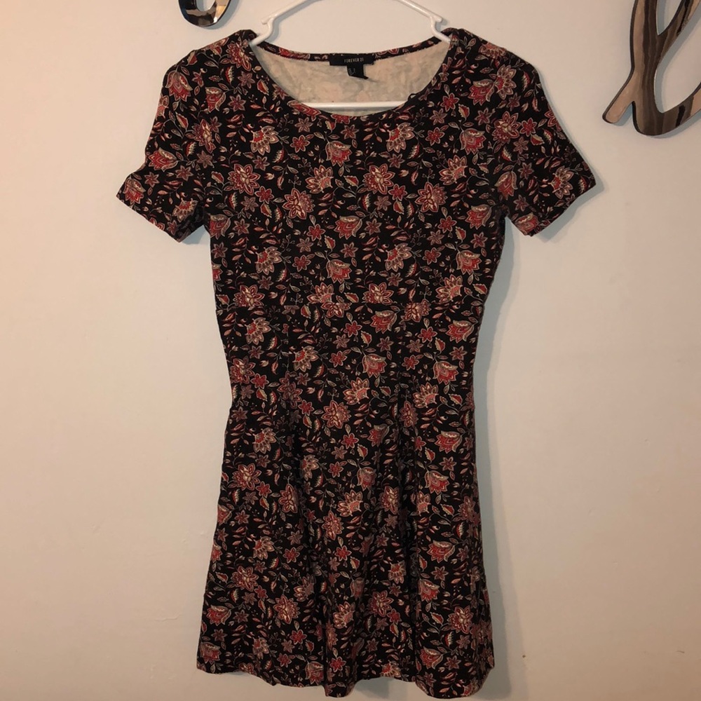 Forever 21 Floral Skater Dress